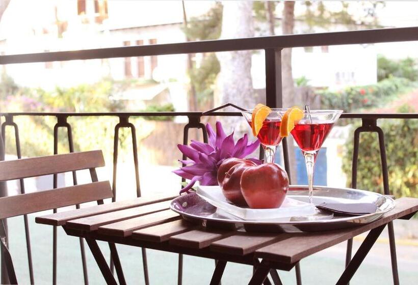 バルコニー付きスタンダードルーム, Sitges