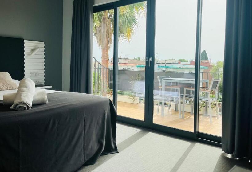 バルコニー付きスタンダードルーム, Sitges