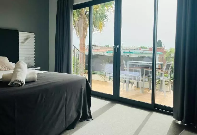 اتاق استاندارد با بالکن, Sitges