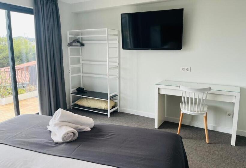 バルコニー付きスタンダードルーム, Sitges