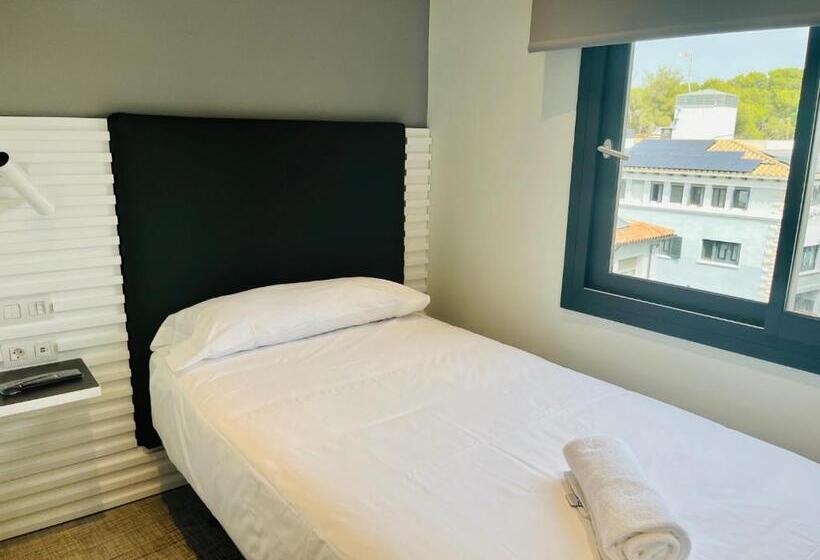 エコノミーシングルルーム, Sitges