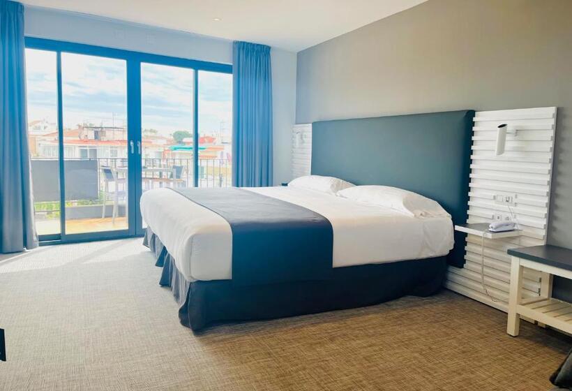 デラックスルーム, Sitges