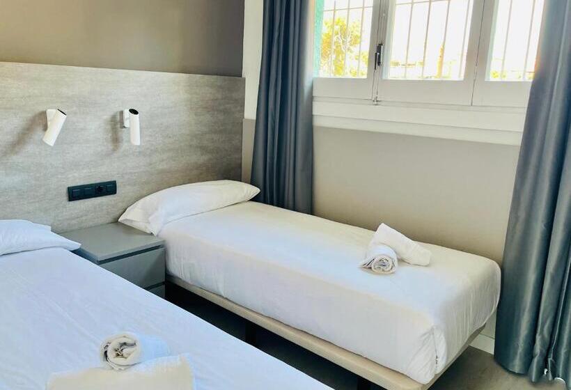 スタンダード４人部屋, Sitges