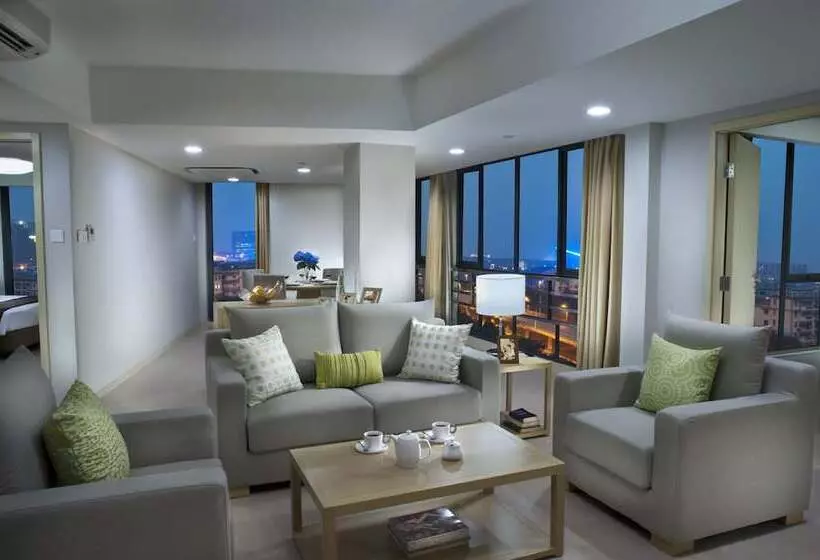 プレミアムスタジオ, Citadines Zhuankou Wuhan