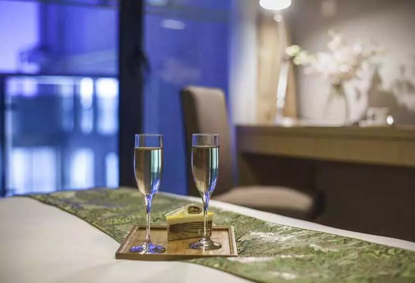 プレミアムスタジオ, Citadines Zhuankou Wuhan