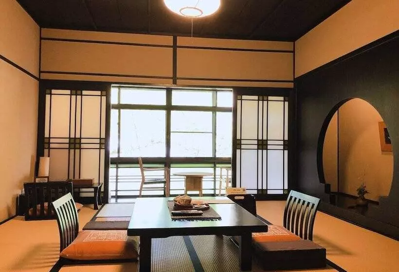 デラックスルーム, Arima Onsen Tocen Goshobo