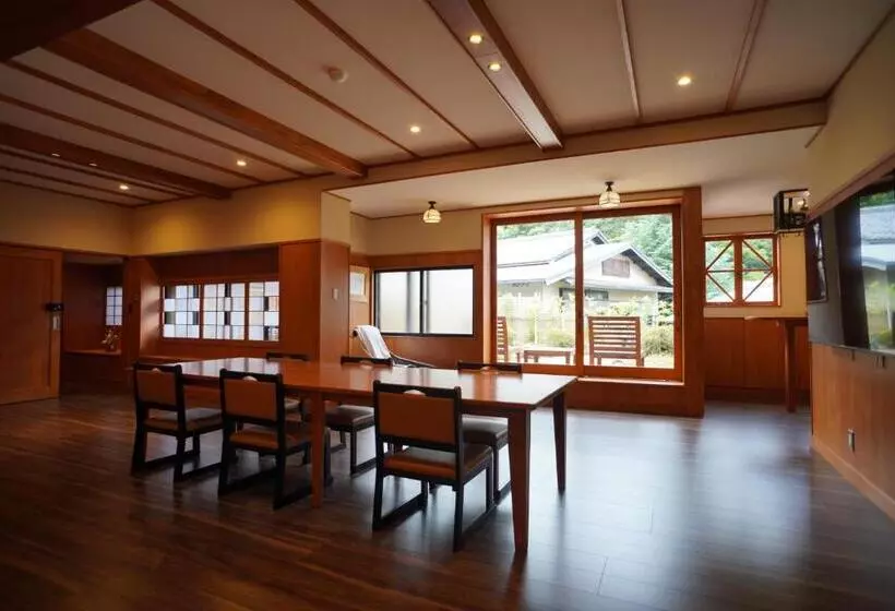 デラックススイート, Arima Onsen Tocen Goshobo