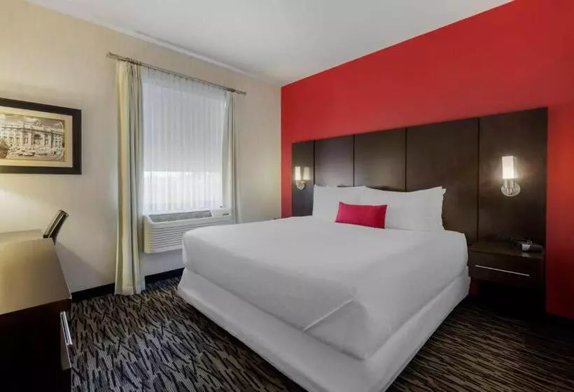 سوییت خانوادگی, C Hotel By Carmen S, Bw Premier Collection