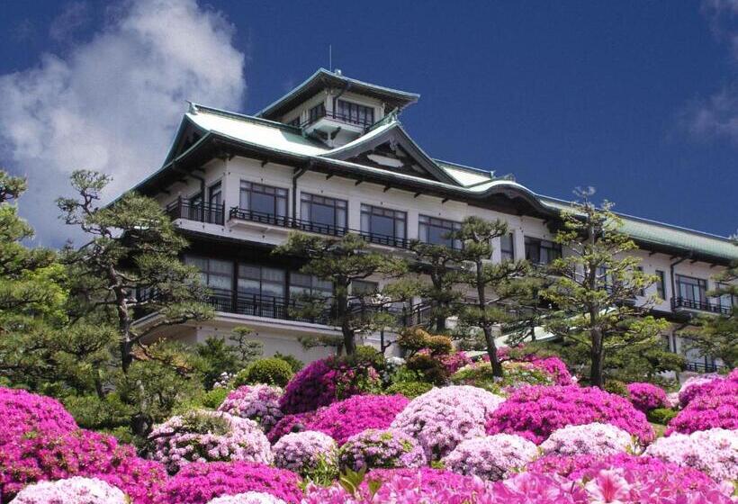 غرفة قياسية, Gamagori Classic