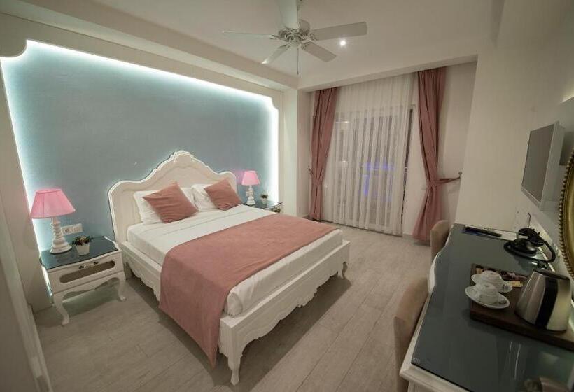 Номер Стандарт, Montebello Deluxe