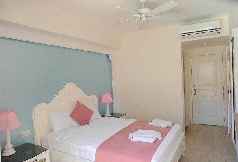 Номер Стандарт, Montebello Deluxe