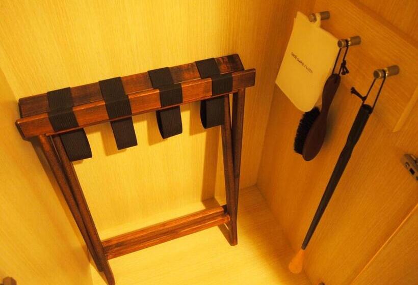 Номер Стандарт Трехместный, Richmond Hotel Aomori