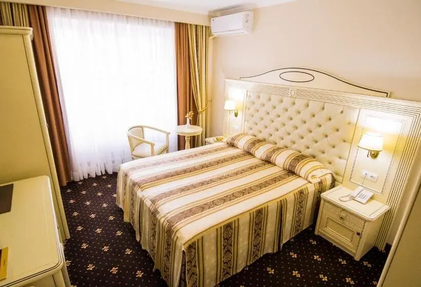 اتاق استاندارد, Balada