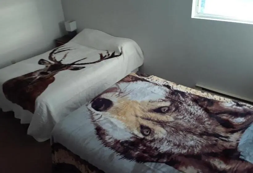1ベッドルームハウス, Mountain View Motel