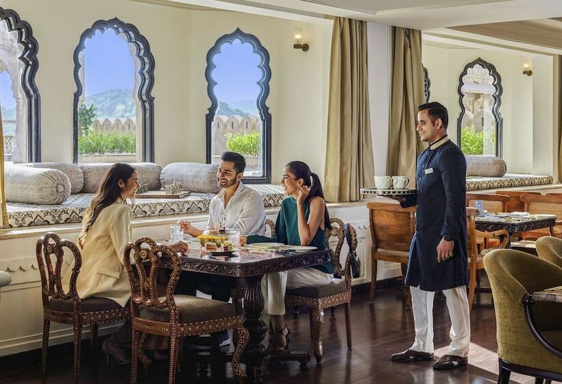 ２ダブルベッドのスタンダードルーム, Fairmont Jaipur