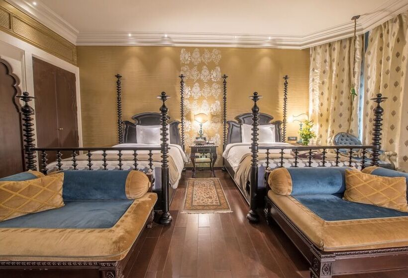 带2个双人床的标准工作室, Fairmont Jaipur