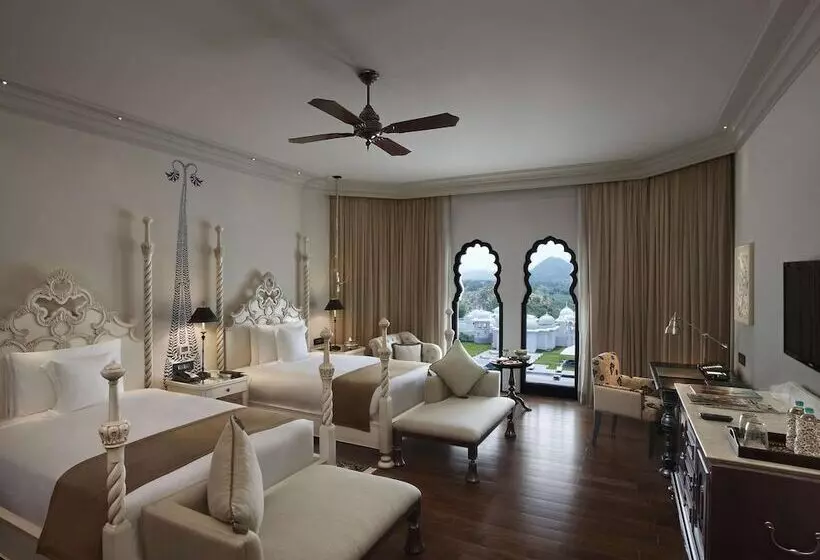 ２ダブルベッドのスタンダードルーム, Fairmont Jaipur