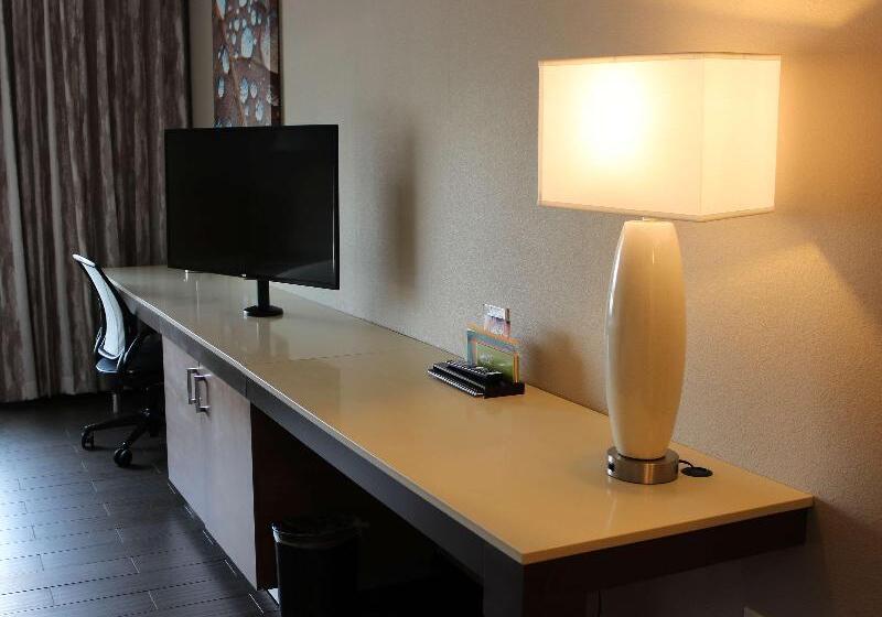 标准间, Golden Moon