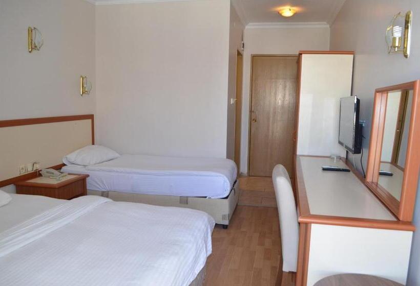 스탠다드 트리플 룸, Grand Milano