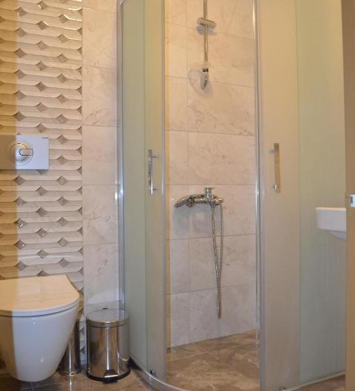 Номер Economy, Grand Milano