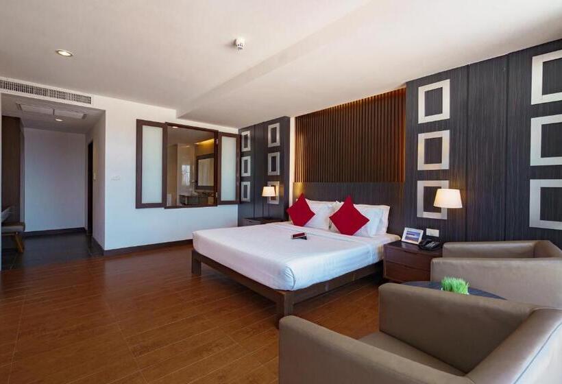 总统套房, J Pattaya