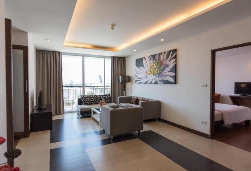 总统套房, J Pattaya