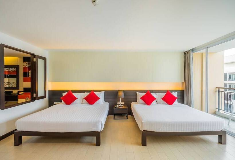 豪华家庭房间, J Pattaya