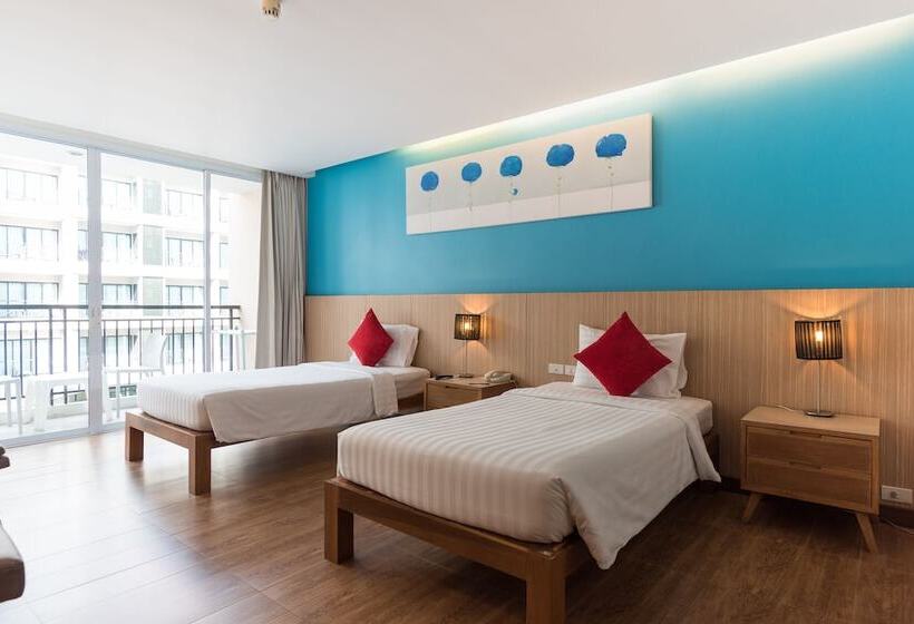 琮城市景观的豪华间, J Pattaya