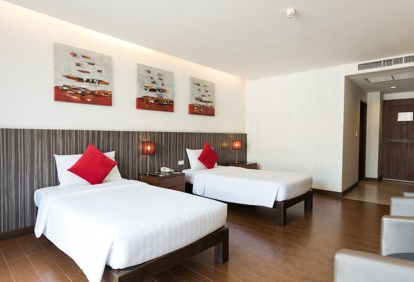 琮城市景观的豪华间, J Pattaya