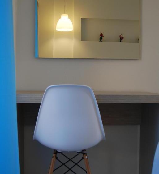 클래식 룸, Artemis Studios