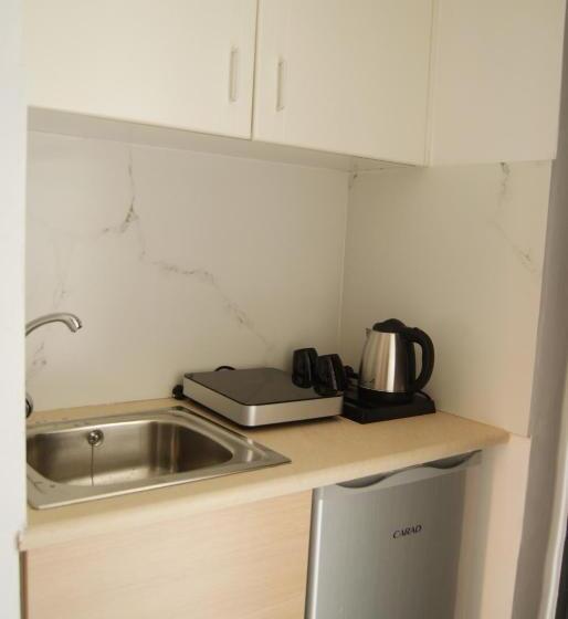 스탠다드 스튜디오, Artemis Studios