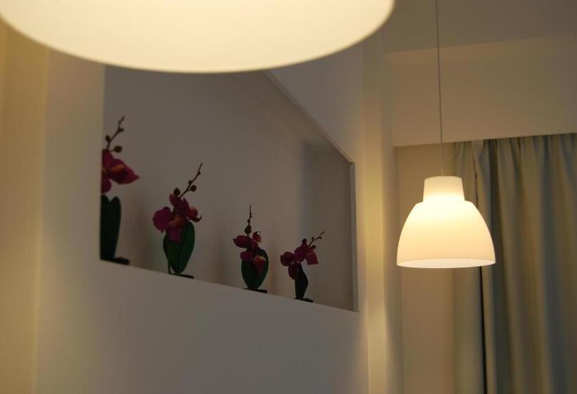 스탠다드 스튜디오, Artemis Studios