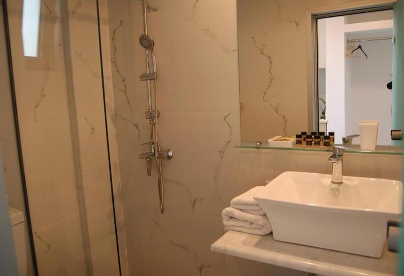 스탠다드 스튜디오, Artemis Studios