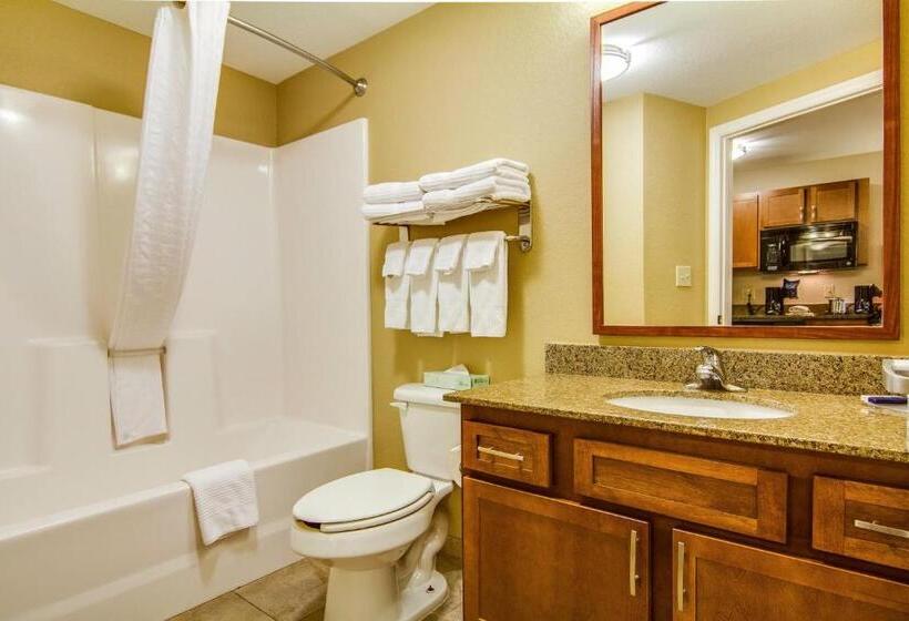 جناح لذوى الاحتياجات الخاصة, Candlewood Suites Jacksonville East Merril Road, An Ihg