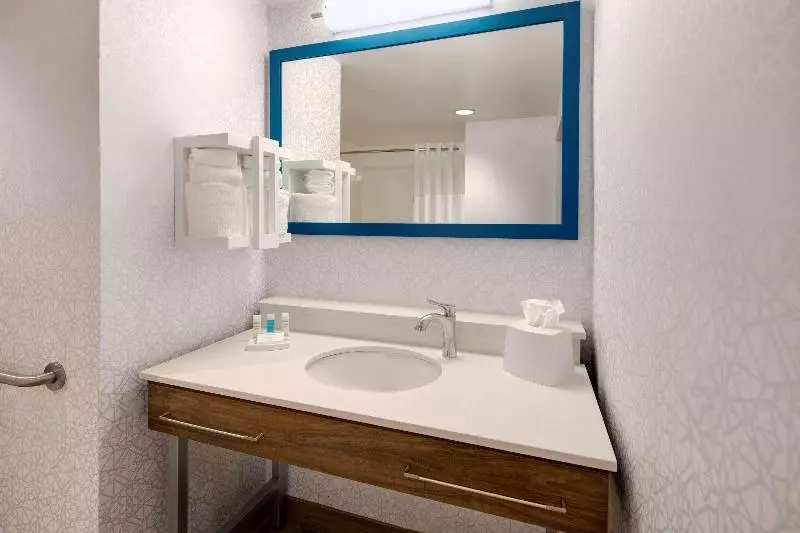 スタンダードスタジオ, Candlewood Suites San Antonio Downtown, An Ihg