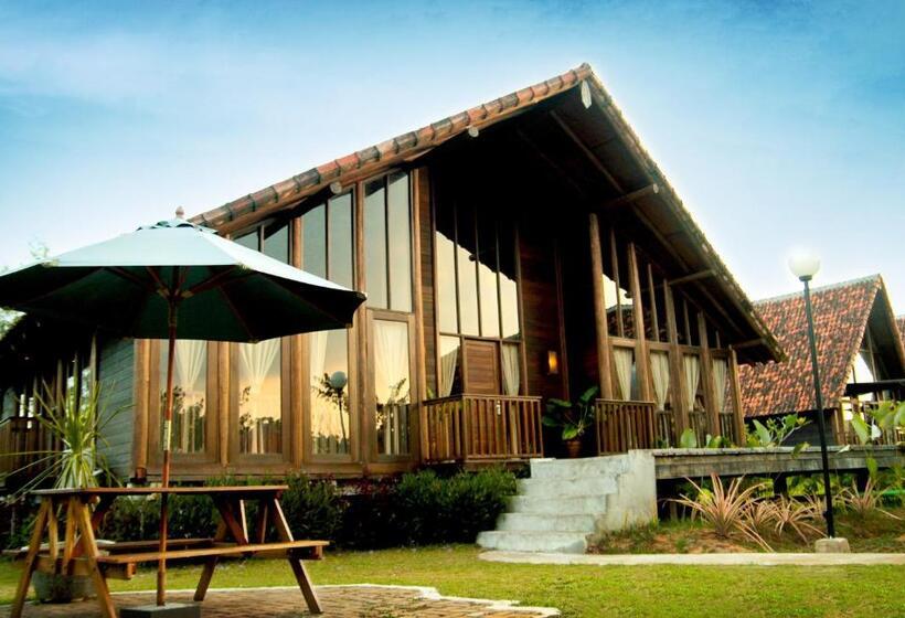 بنجلو قياسى, Gardenia Resort And Spa