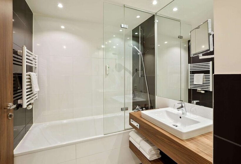 اتاق سوپریور, Austria Trend Hotel Doppio Wien