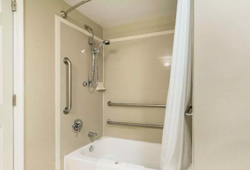 キングサイズベッドのスタンダードルーム, Comfort Suites Atlantic City North