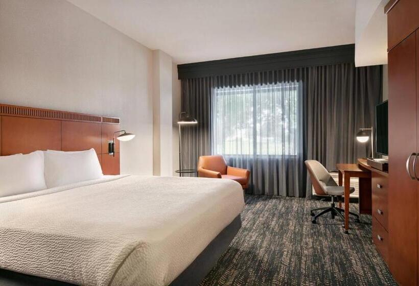 Стандартный Номер Кровать Кинг, Courtyard Lancaster