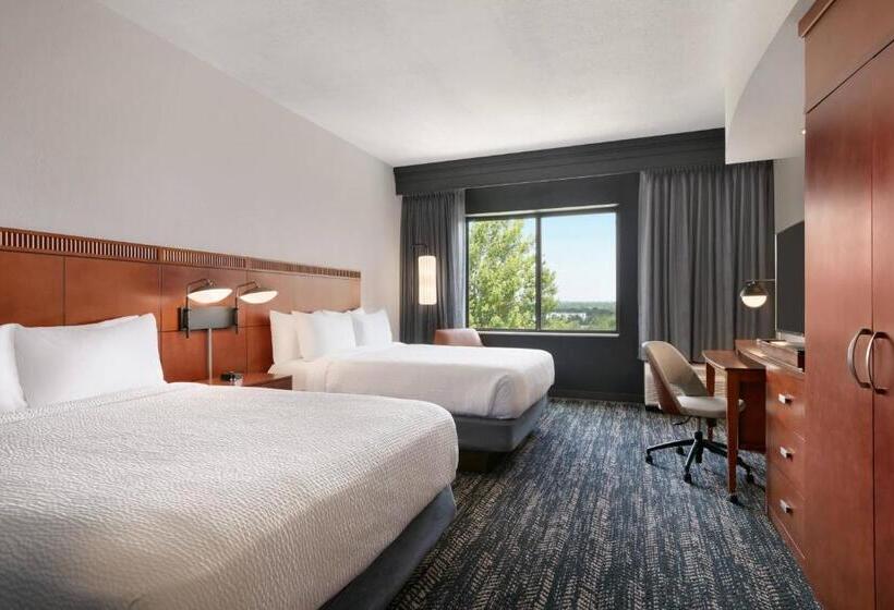 חדר סטנדרט, Courtyard Lancaster