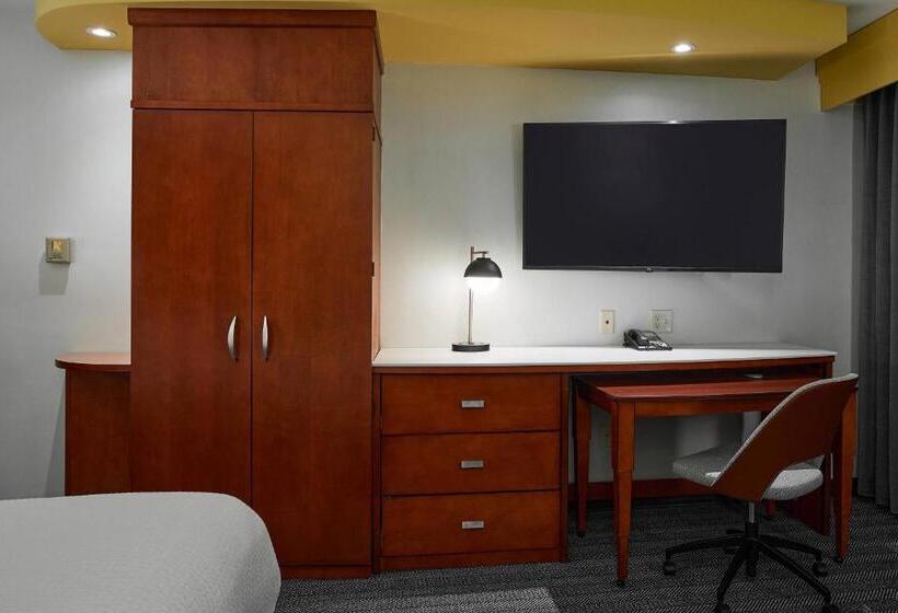 Стандартный Номер Кровать Кинг, Courtyard Medford Airport