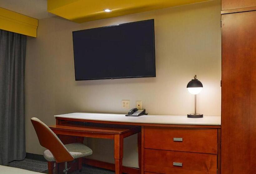 Номер Стандарт, Courtyard Medford Airport