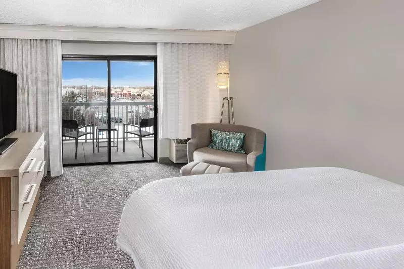 キングサイズベッドのスタンダードルーム, Courtyard By Marriott Reno