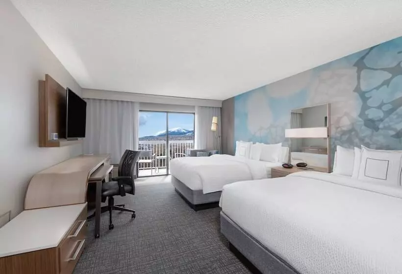 ２ダブルベッドのスタンダードルーム, Courtyard By Marriott Reno