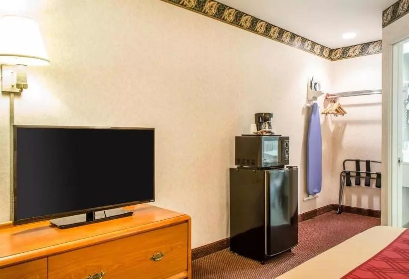 キングサイズベッドのスタンダードルーム, Americas Best Value Inn Gettysburg