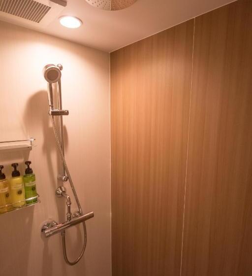 غرفة سوبيريور, Epinard Nasu