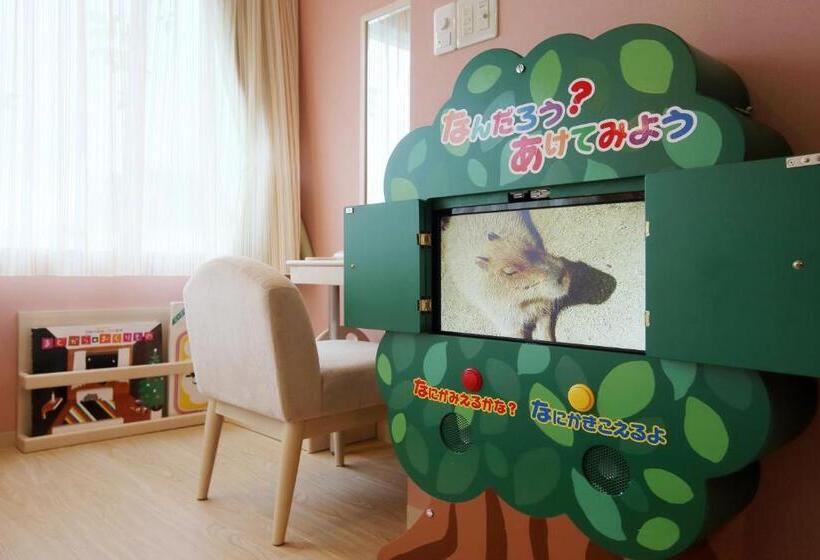 غرفة عائلية, Epinard Nasu