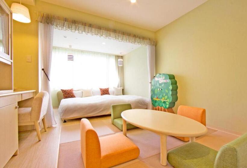 غرفة عائلية, Epinard Nasu