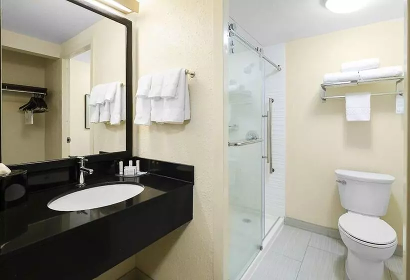 2ダブルベッドのスタンダードルーム, Macon Hotel & Suites