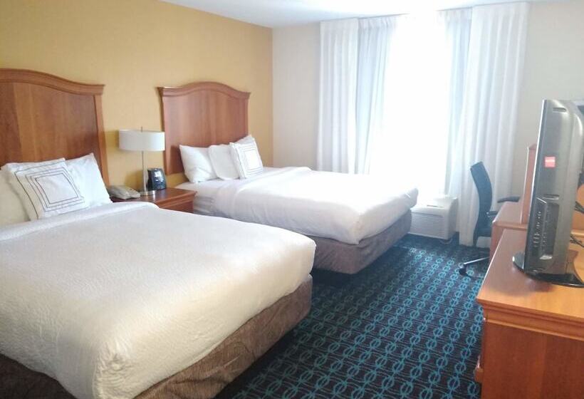 Номер Стандарт 2 Двуспальные Кровати, Fairfield Inn & Suites Greensboro Wendover